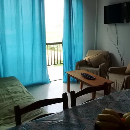 Kissonerga beach apartment Paphos Exteriör bild