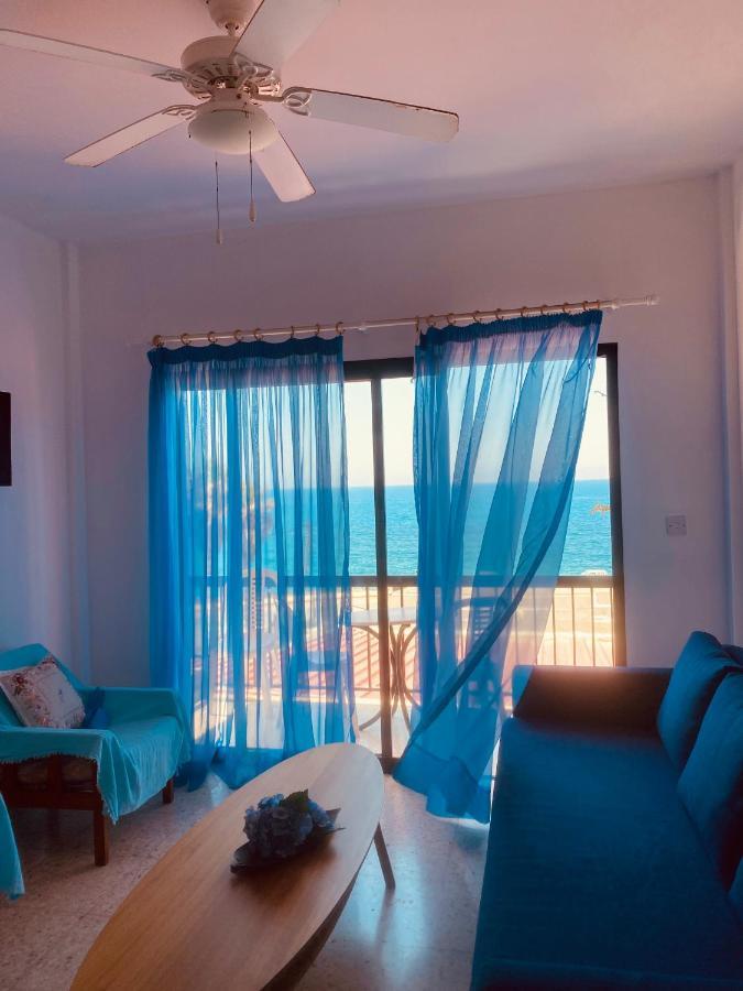 Kissonerga beach apartment Paphos Exteriör bild