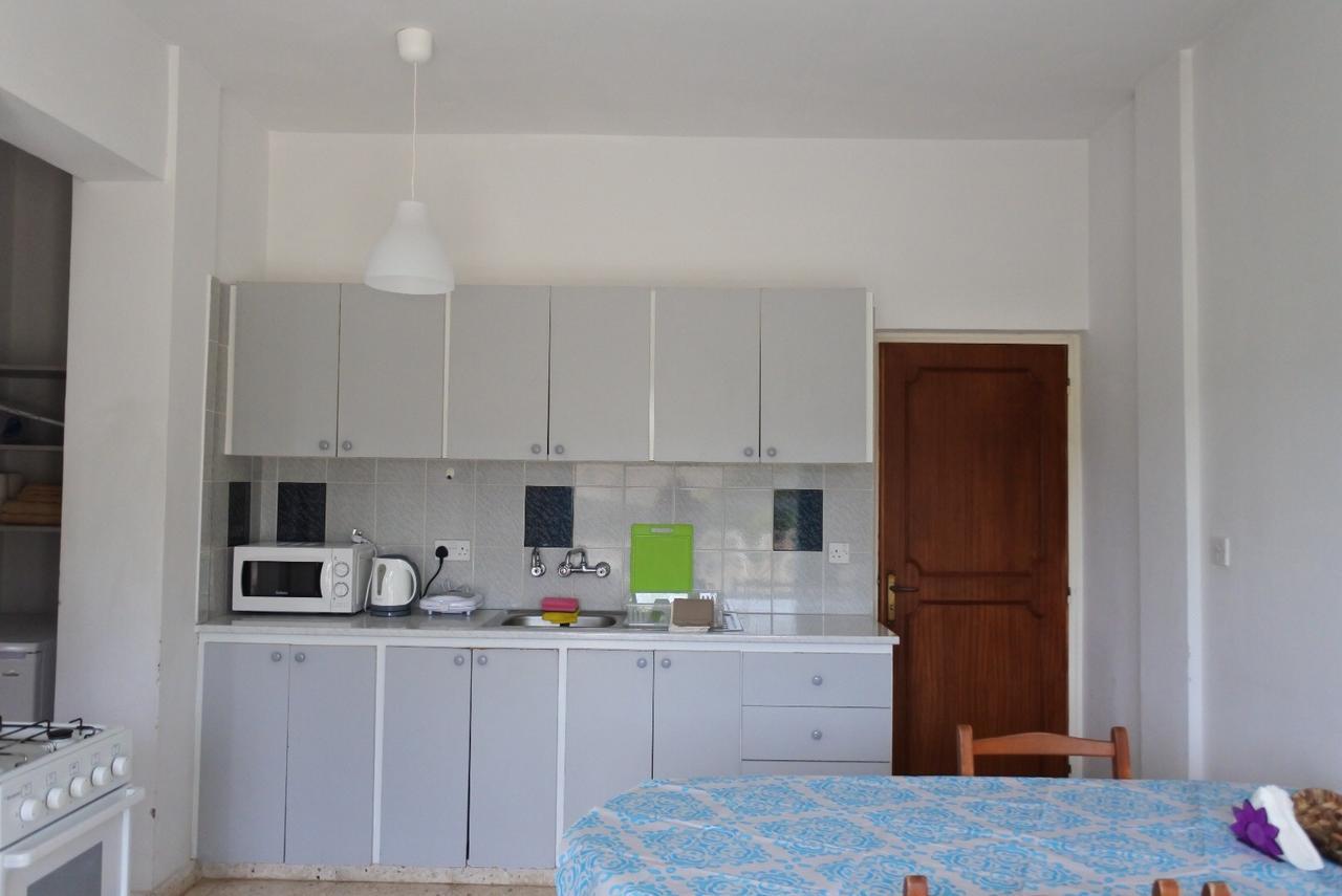 Kissonerga beach apartment Paphos Exteriör bild